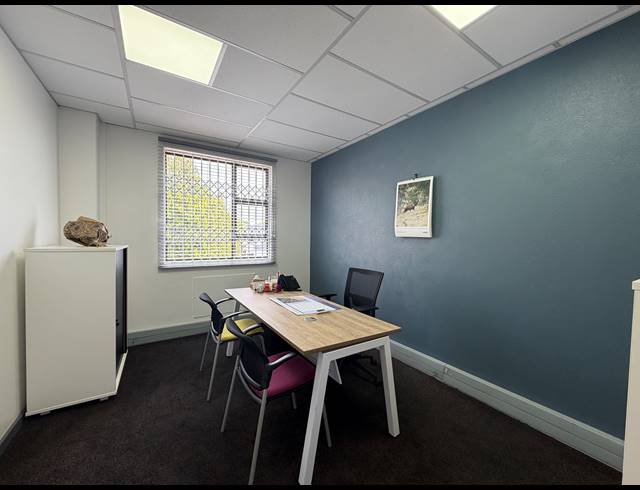 86.40M² OFFICE TO LET IN WOODMEAD